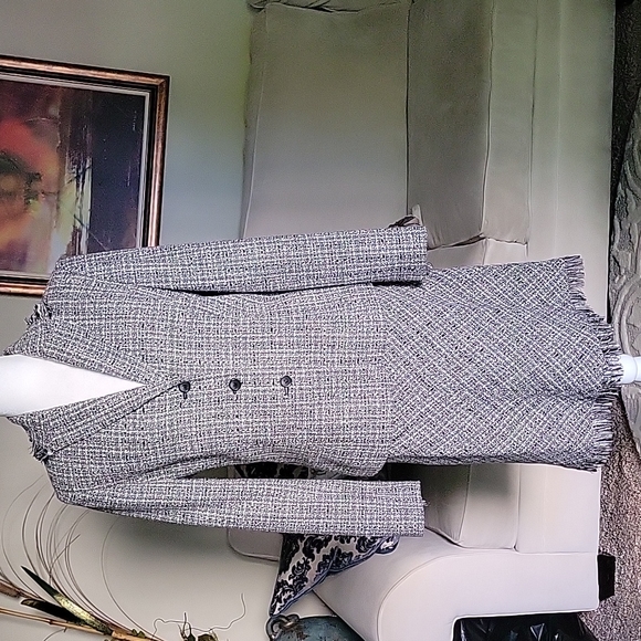 Apostrophe Skirt - Picture 2 of 8